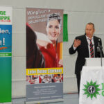 Dr. Oliver König